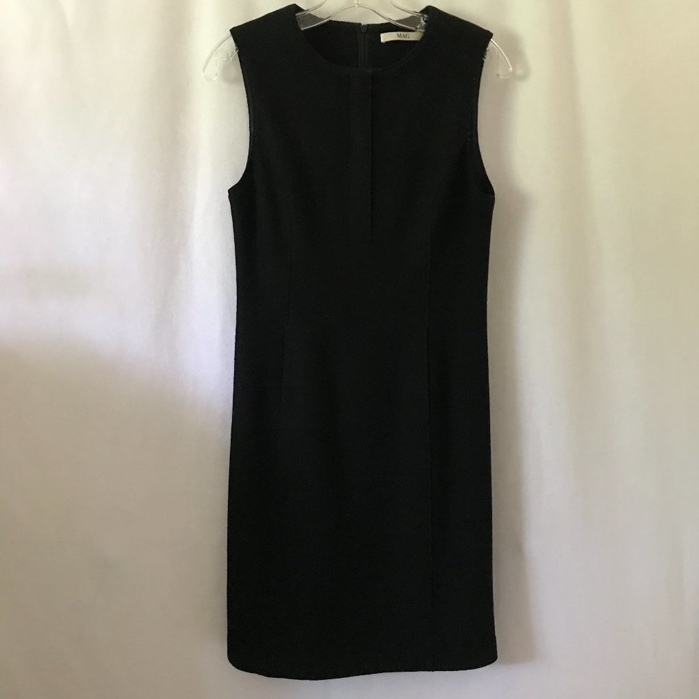 MAG Sleeveless Dress with Quarter-Zip at Neck